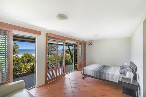 41 Pelican Street, Peregian Beach, Noosa Shire - Australian Directory 6