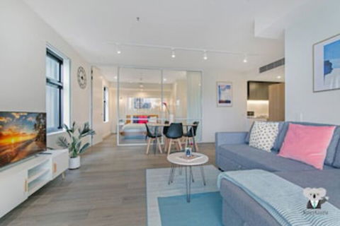 NEW Cozy Comfy APT Near Sydney Airport & CBD - Australian Directory 0
