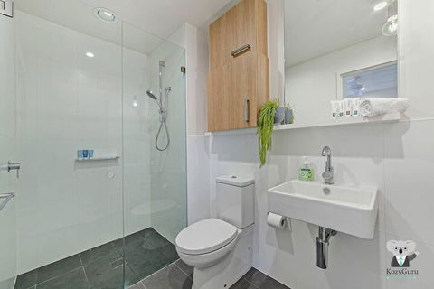 NEW Cozy Comfy APT Near Sydney Airport & CBD - Australian Directory 7
