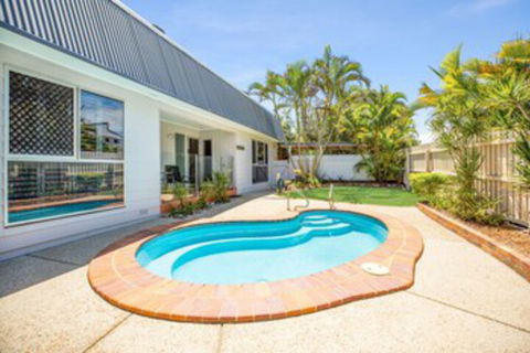 Allamanda Sands - 23 Oriole Avenue - Australian Directory 0