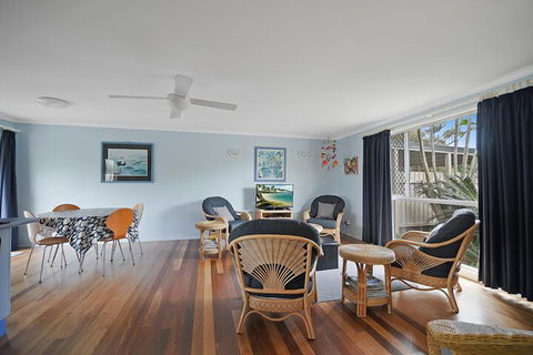 Allamanda Sands - 23 Oriole Avenue - Australian Directory 5