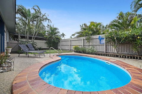 Allamanda Sands - 23 Oriole Avenue - Australian Directory 2