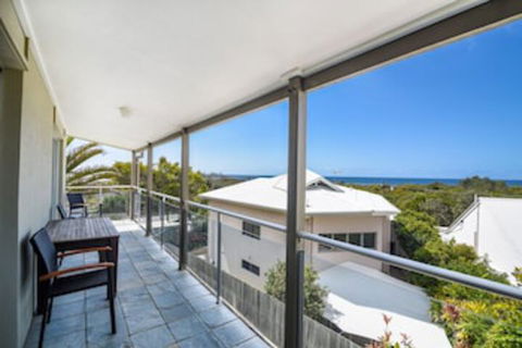 Unit 3 At 4 Pelican Street, Peregian Beach, Noosa Shire - Australian Directory 0