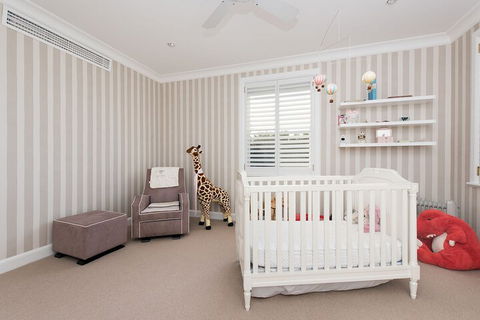 Vaucluse Manor H327 - Australian Directory 4