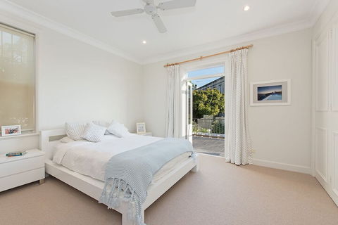 Vaucluse Manor H327 - Australian Directory 3
