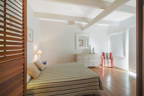 Peregian Beach House - 2/22 Avocet Parade - Australian Directory 3
