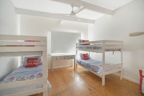 Peregian Beach House - 2/22 Avocet Parade - Australian Directory 5