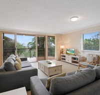 Kingsview - 1/54 Kingfisher Drive - Australian Directory
