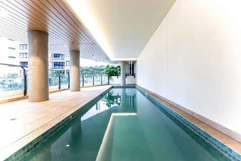 Incredible Riverside Apartment In Brisbane - Australian Directory 3