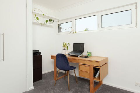 Large Family Home Bondi - Australian Directory 7