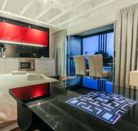 Architecturally Designed Studio 10 Minutes to CBD - Australian Directory