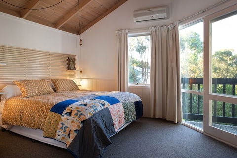 Hepburn Pool House - Australian Directory 5