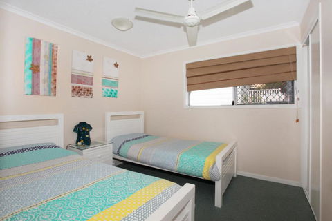Unit 3 On The Park Coolum Beach - Australian Directory 4