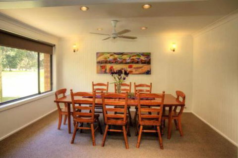 SEABREEZE - Australian Directory 3