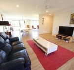 Barefoot Bungalow at Hat Head - Australian Directory
