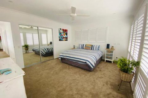 Nautilus Beach House #2 With Pool Kingscliff - Australian Directory 5