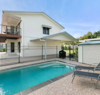 Tropical Beachside Oasis in Clifton Beach - Australian Directory