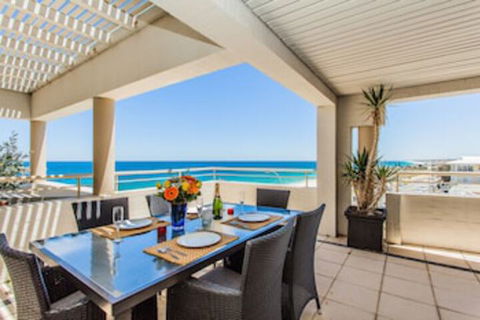 Gold Sands Beach Apartment - Australian Directory 0