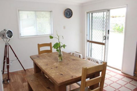 Coolum Classic Beach Shack Pet Friendly - Australian Directory 2