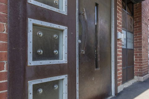 Fabulous Fitzroy Converted Warehouse - Australian Directory 1