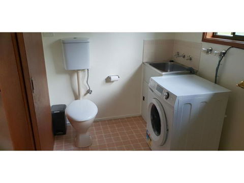 Ripplebrook Cottage - Australian Directory 2