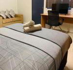 Riverside Hotel - Australian Directory