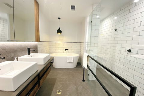 Ascot Apartments - Australian Directory 2