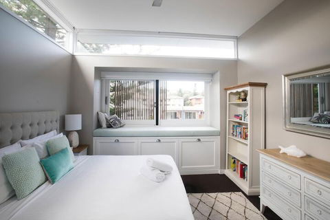 Beachside Bliss (669i) - Australian Directory 6