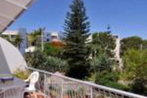 Bright & Comfortable In Quiet Location - Australian Directory 0
