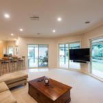 Simms Retreat - Australian Directory 0