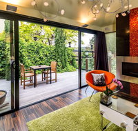 Corinda Contemporary - Australian Directory