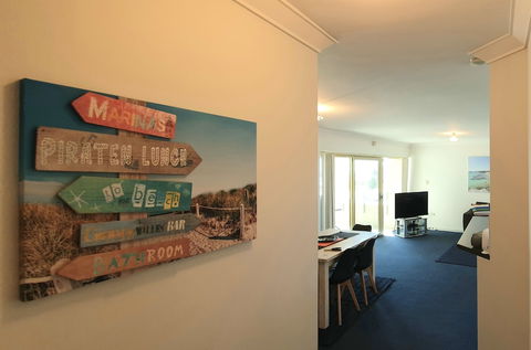Sandcastles At The Beach - Outstanding Location - Australian Directory 2