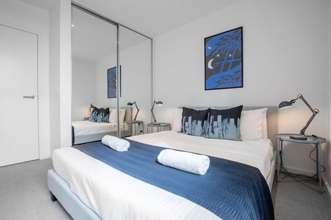 Melbourne Docklands Seaview Apartment At Collins St - Australian Directory 3