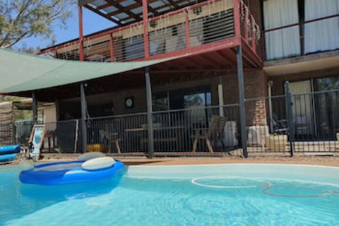 Gowrie Agapanthous - Australian Directory 0