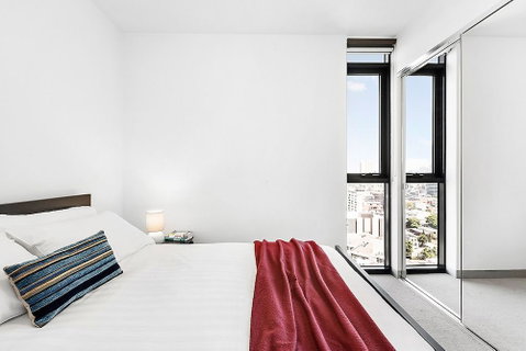 JOYCE, 1BDR Southbank Apartment - Australian Directory 2