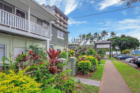 A Touch Of The Bahamas On McKenzie MK3 - Australian Directory 1