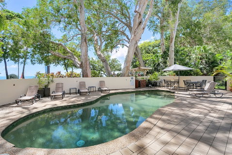 On Palm Cove Beachfront Apartments - Australian Directory 3