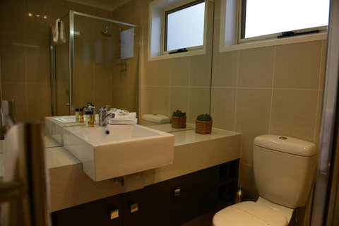 Skyline Best Executive Bendigo CBD Accommodation 2020 21 - Australian Directory 1