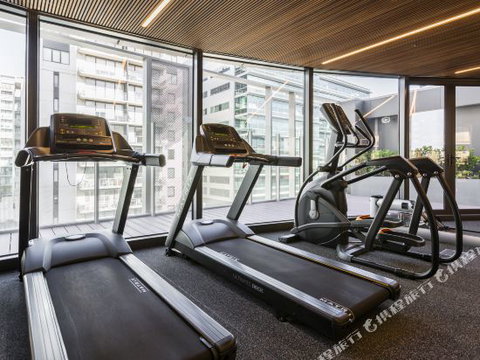 Melbourne City Sea View Lake View Luxury Apartment - Australian Directory 3