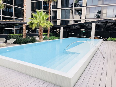 Comfy 2-Bedroom Apartment Level 5 - Australian Directory 0