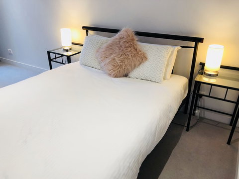 Comfy 2-Bedroom Apartment Level 5 - Australian Directory 5