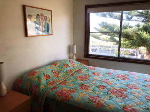 3 Bay Lane - Australian Directory 4