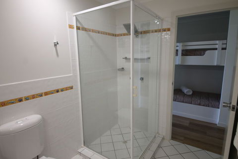 Moreton Island Villas & Apartments - Australian Directory 6