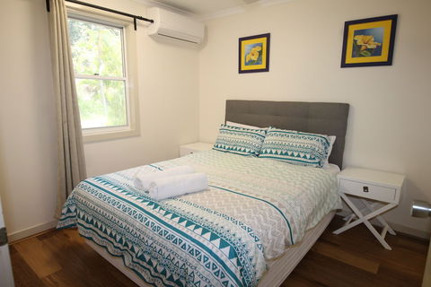 Moreton Island Villas & Apartments - Australian Directory 5