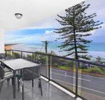 Unit 5 Phoenix Apartments 1736 David Low Way Coolum Beach LINEN INCLUDED 500 Bond - Australian Directory