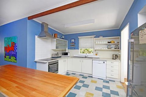25 Goongilla Street Yaroomba 500 BOND - Australian Directory 3