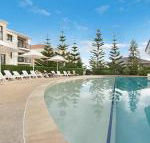 The Sands 2 / 20 Pacific Parade Opposite beach plus Air - Australian Directory