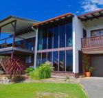 Barrels Beach House 28 Dulconghi Street - Australian Directory