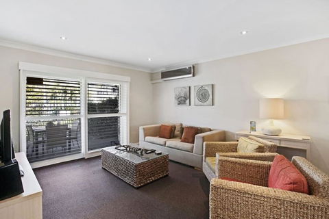 Pacific Blue Pool Spa & More Available In Complex! - Australian Directory 2