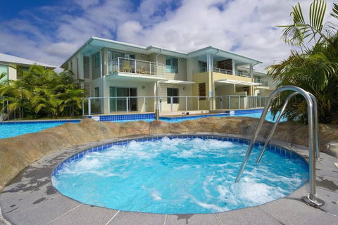 Pacific Blue Pool Spa & More Available In Complex! - Australian Directory 1